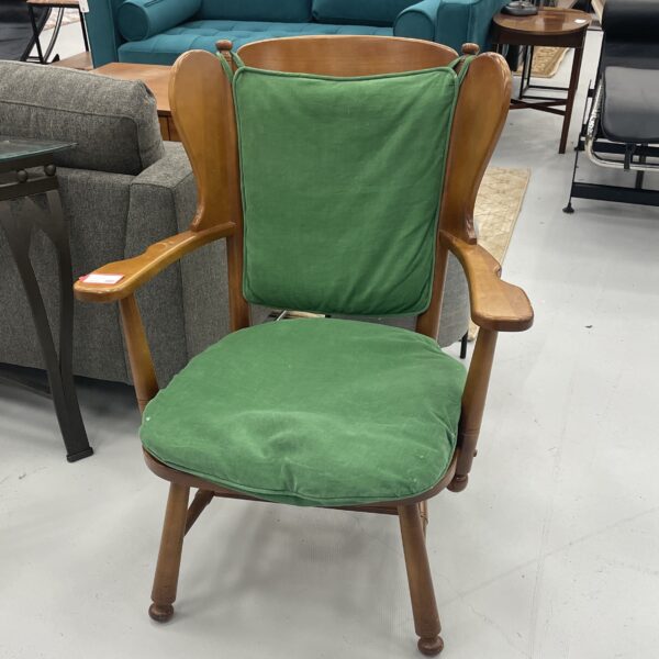 green seat accent chair